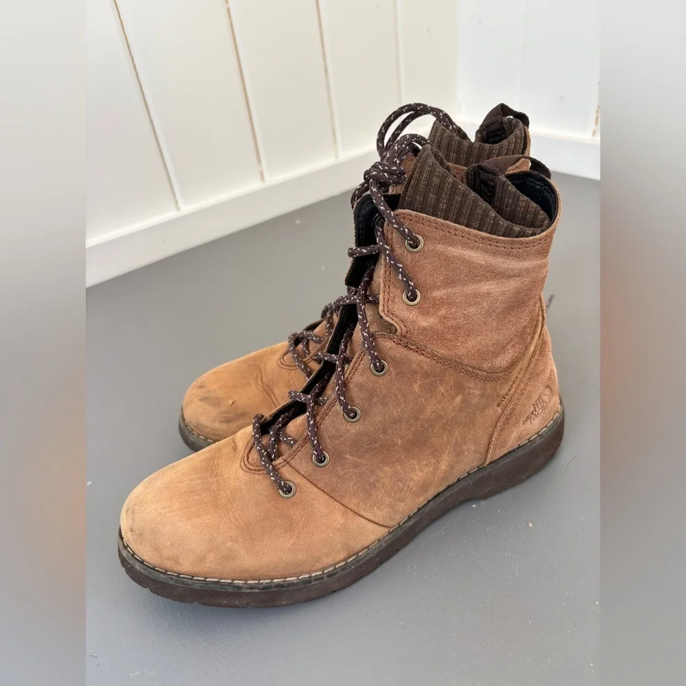 The North Face Ballard II Lace-Up Waterproof Boots – Brown Leather – Size 9.5